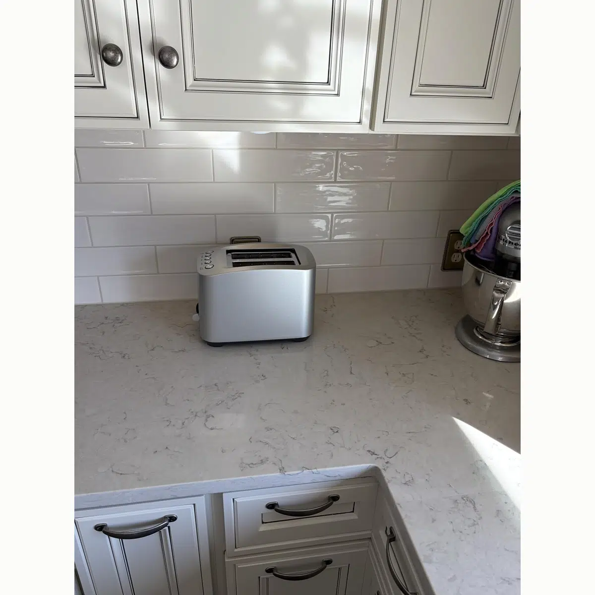 Good toaster, but heavy