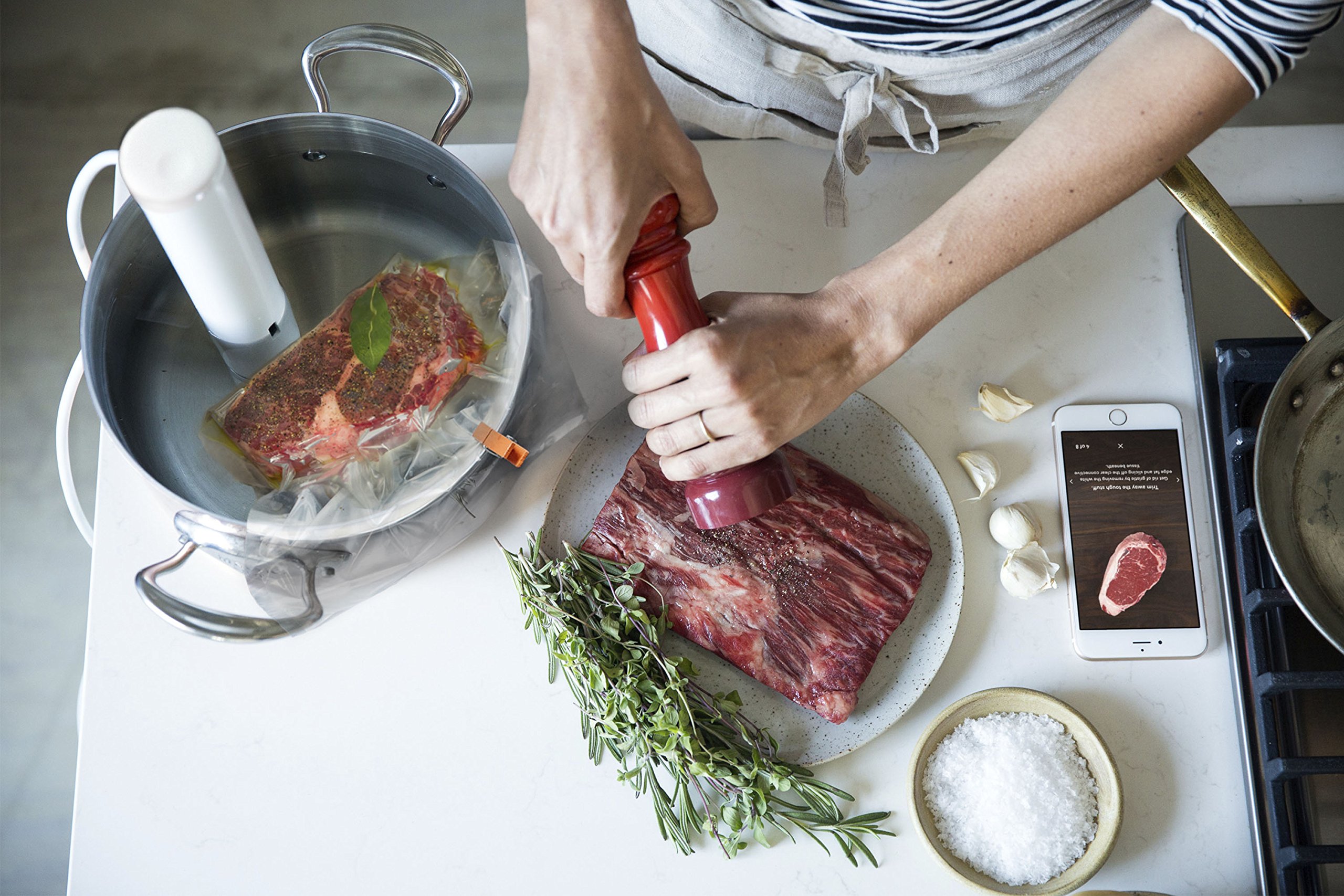 Breville Joule Sous Vide (1100W) — White, Wi-Fi & Bluetooth Enabled